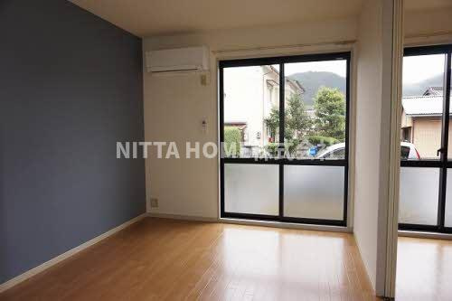 ピュア・コートの居間・リビング|お子様連れにも嬉しい１階のお部屋です★