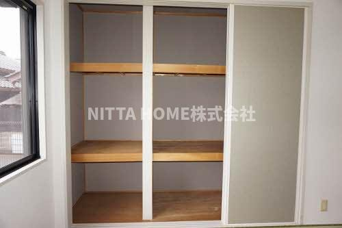 ピュア・コートの収納|大きな収納も嬉しいです◇