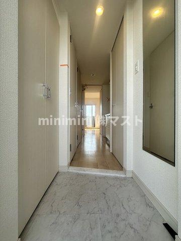 アドバンス大阪グロウスⅡの玄関