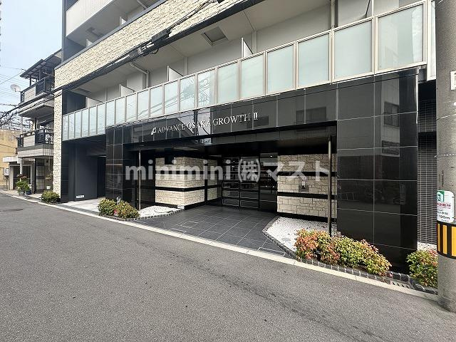 アドバンス大阪グロウスⅡのエントランス