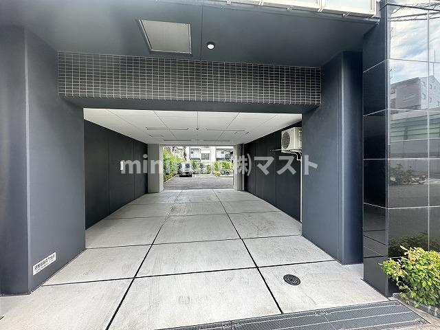 アドバンス大阪グロウスⅡのエントランス