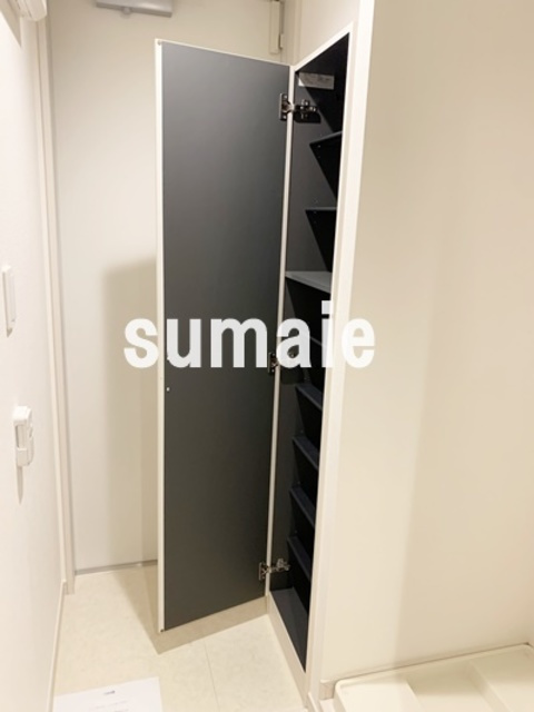 リブリ・Tripolis Ⅲの収納|シューズボックス