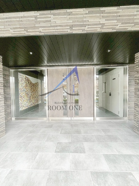 メイクスアート五反野のエントランス|エントランスです。