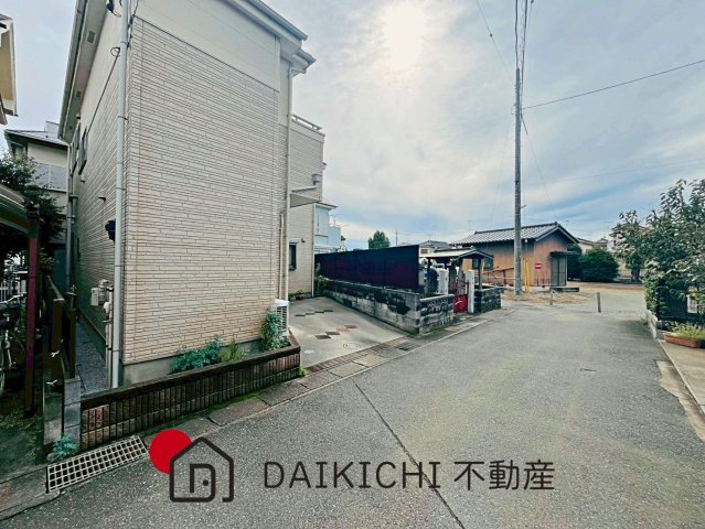 【前面道路含む現地写真】 | 鴻巣市宮前　中古戸建