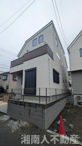 藤沢市片瀬３丁目４－５２新築戸建ての外観|外観もきれいです