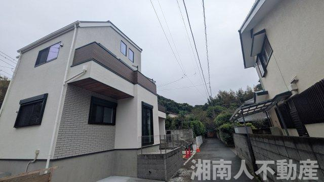 藤沢市片瀬３丁目４－５２新築戸建ての外観|外観もきれいです
