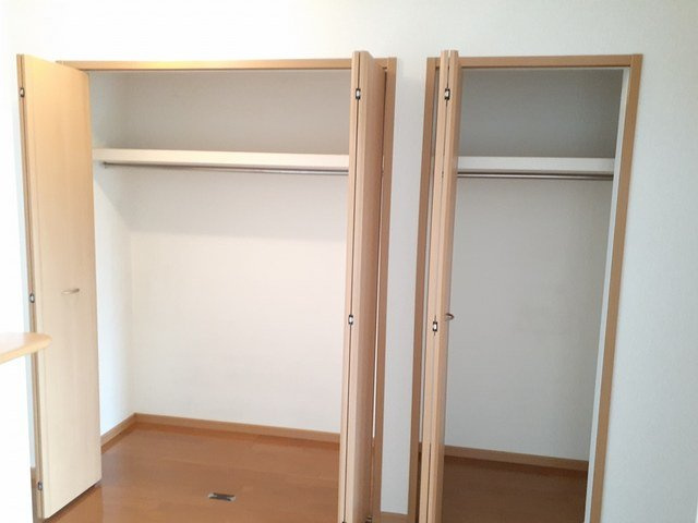 メゾン川勝Ⅰの収納