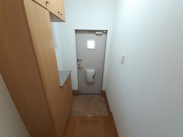 メゾン川勝Ⅰの玄関