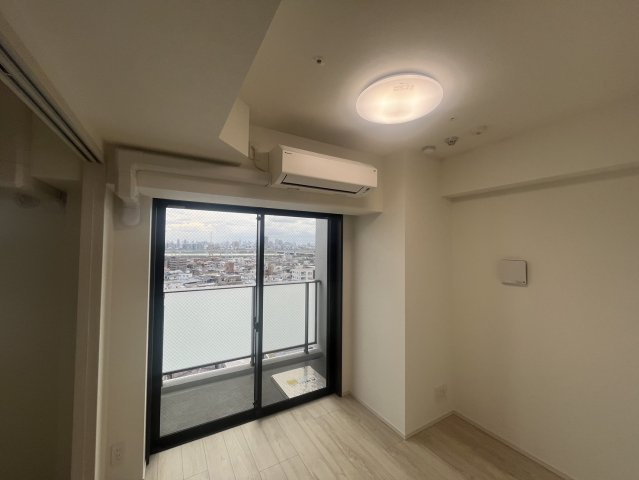 Augusta Residence 新小岩の居間・リビング
