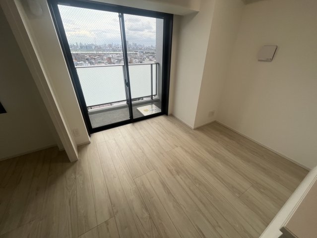 Augusta Residence 新小岩の居間・リビング