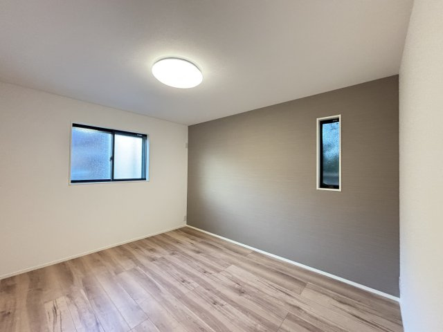 MELDIA瑞穂区松月町508②｜名古屋市の戸建ならホームアップの洋室|２面採光の日当りの良い洋室