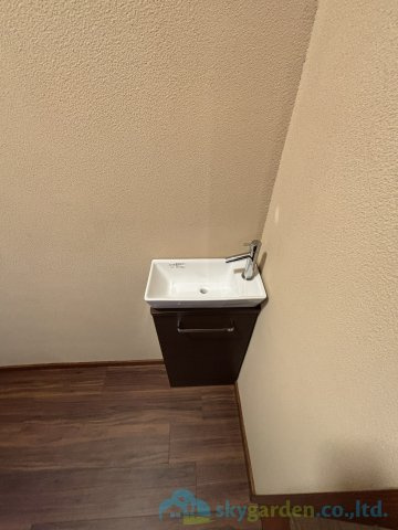 小田原市別堀　中古戸建のトイレ