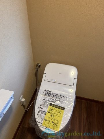 小田原市別堀　中古戸建のトイレ