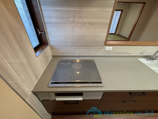 小田原市別堀　中古戸建のキッチン