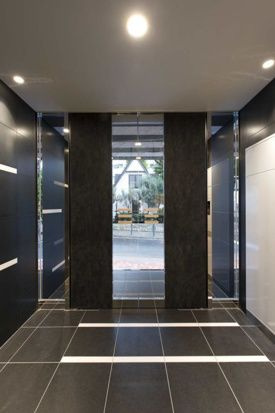 DIPS板橋駅前公園のエントランス