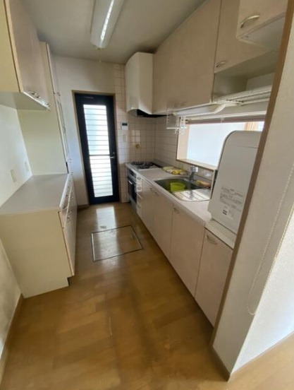 【外観】 | 間取りは4SLDKになります。