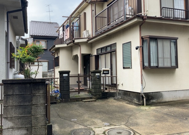 【防犯設備】 | 当然のことではありますが、オートロックやセンサーライト、ホームセキュリティーなどの防犯設備があれば、小さいお子様がいるご家庭も安心ですよね！まず物件購入の際は、防犯設備もチェックするようにしましょう。