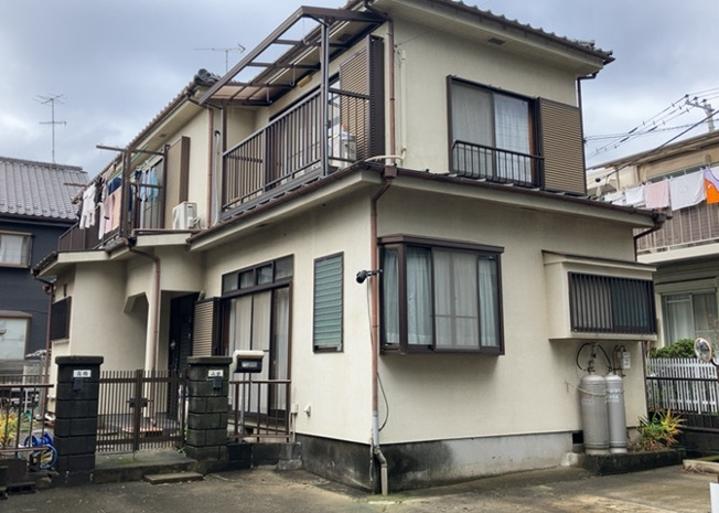 【外観】 | 物件の詳細については、現地を見てわかること以外に、役所や法務局などで調べないとわからないことがあります。そのため、現地に行く場合は、もしこの物件を買ったらどのような生活ができるかをイメージしましょう。