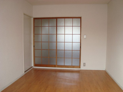 【内装】 | リバティハイツ | 洋室（イメージ）