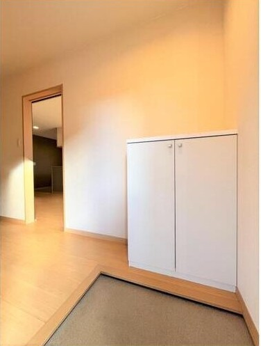 ガーデンパスＣの玄関