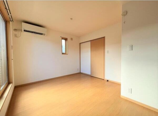 ガーデンパスＣの寝室