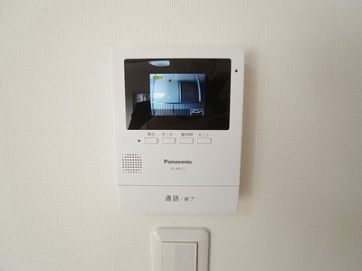 【セキュリティ】 | ラメゾン小河通 | カメラ付インターフォンで安心