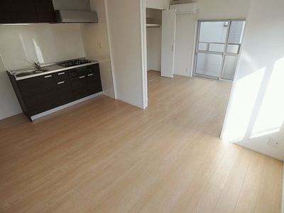 【居間・リビング】 | ラメゾン小河通 | 開放感あるリビング