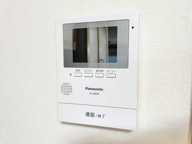 枚方市東船橋1丁目　中古一戸建ての防犯設備|カラーモニター付きのインターホン♪