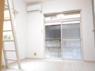 船橋市本中山３丁目のアパートの画像