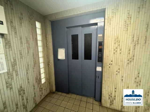 上飯田駅まで徒歩約3分！陽当たり＆眺望良好！ユーハウス上飯田のその他共用部分|エレベータ完備