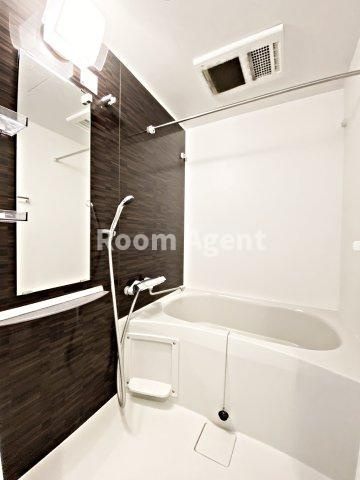 ルーエ金山の浴室