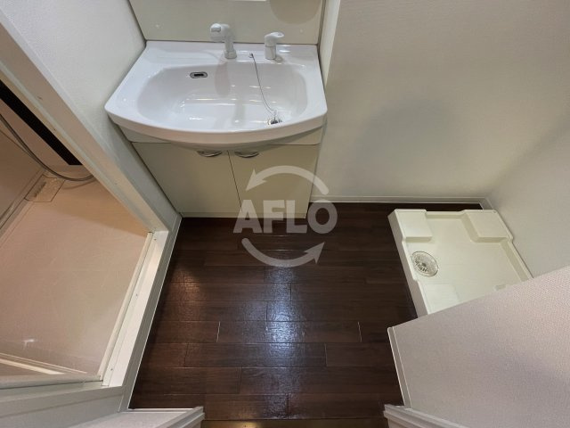 ランドセントラル梅田の洗面所|ランドセントラル梅田　洗面脱衣所