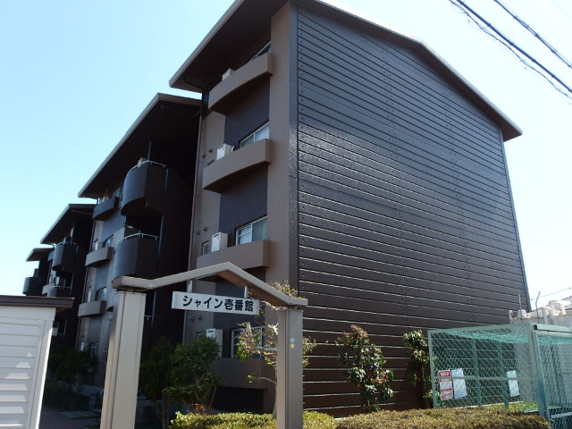 シャイン壱番館の外観