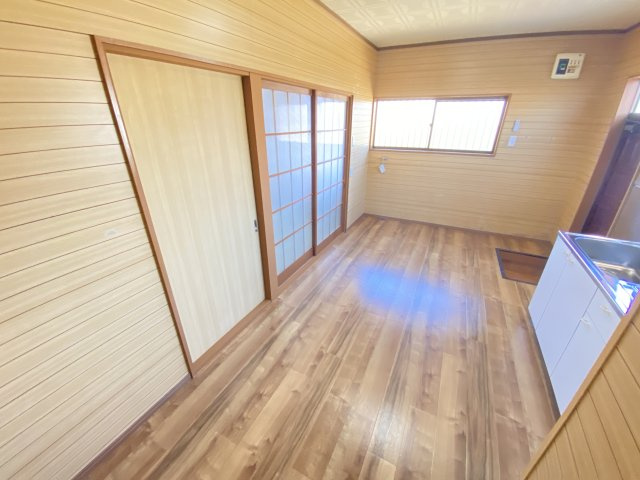 【居間・リビング】