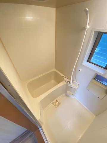 【浴室】