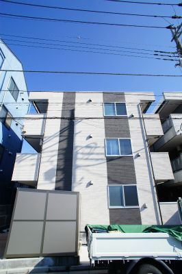 リブリ・Baraenの外観