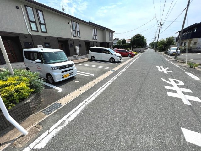 華 Aの駐車場