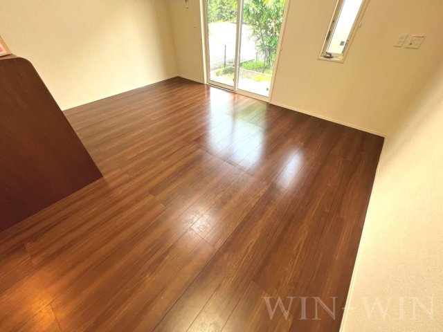 華 Aの居間・リビング|イメージ（同建物内別部屋の写真です）