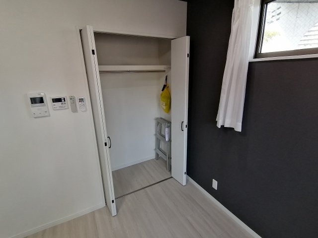 神戸市須磨区妙法寺字道正川のアパートの収納|クローゼット
