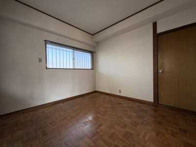 【居間・リビング】 | 岸田マンション | リビングです