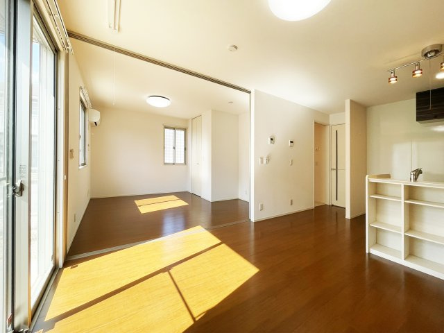 パルク　セゾン　Ⅱ棟の居間・リビング