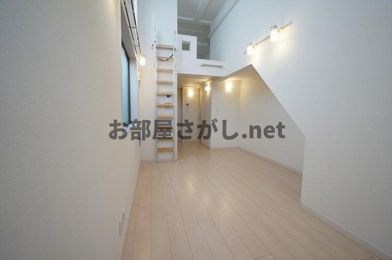 【広々ロフトが特徴！池袋駅徒歩圏内！】CIK24(シーアイケー24)の内装