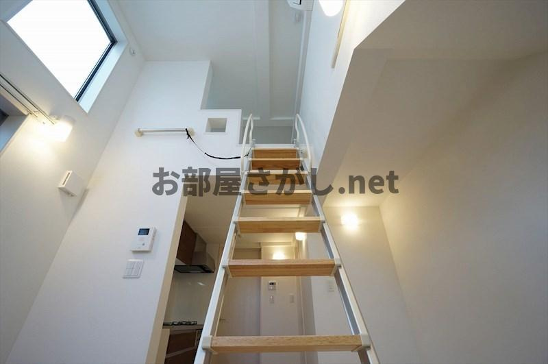 【広々ロフトが特徴！池袋駅徒歩圏内！】CIK24(シーアイケー24)の内装