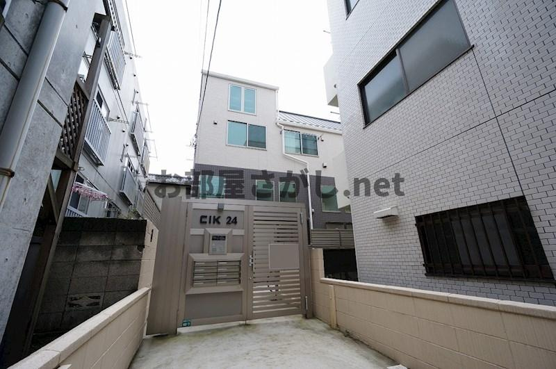 【広々ロフトが特徴！池袋駅徒歩圏内！】CIK24(シーアイケー24)の外観