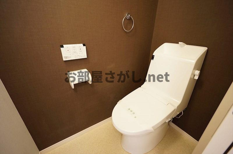 【広々ロフトが特徴！池袋駅徒歩圏内！】CIK24(シーアイケー24)のトイレ