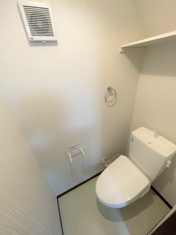 JTテラスハウス江北弐番館のトイレ