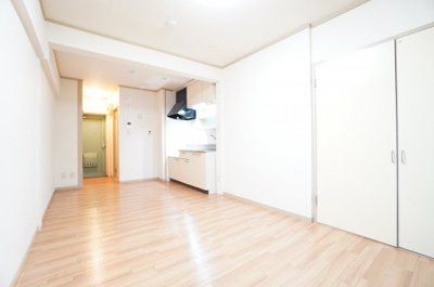 【洋室】 | グリーンコーポ旭 | ※同物件・反転タイプの写真です。