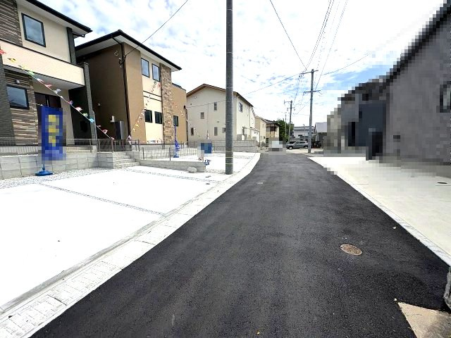 【その他】 | 糟屋郡宇美町宇美中央1丁目3期　1号棟（全6棟）【仲介手数料無料・0円】 | 現地写真。前面道路です。