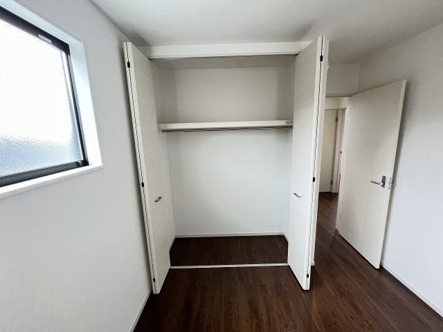 【収納】 | 糟屋郡宇美町宇美中央1丁目3期　1号棟（全6棟）【仲介手数料無料・0円】 | 現地写真。