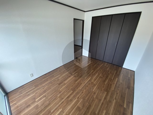 シャンポール東大阪の寝室